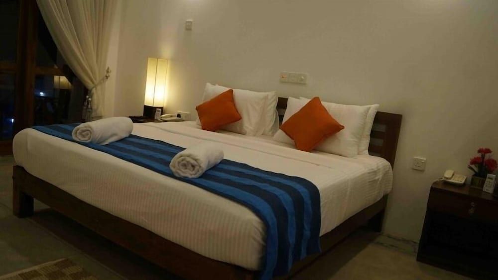 Hotel Athgira Standard Double Room 6
