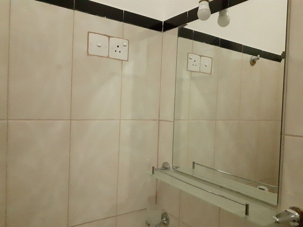 Family Room, 2 Queen Beds, Non Smoking, Garden View