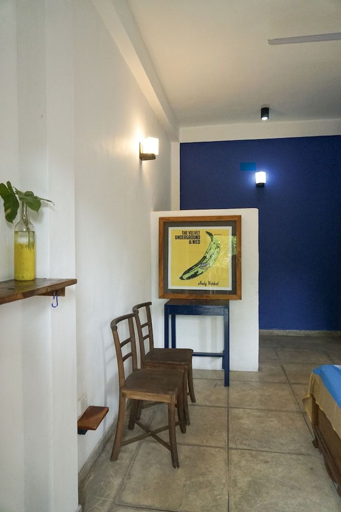 undefined Palms Friendly House 7