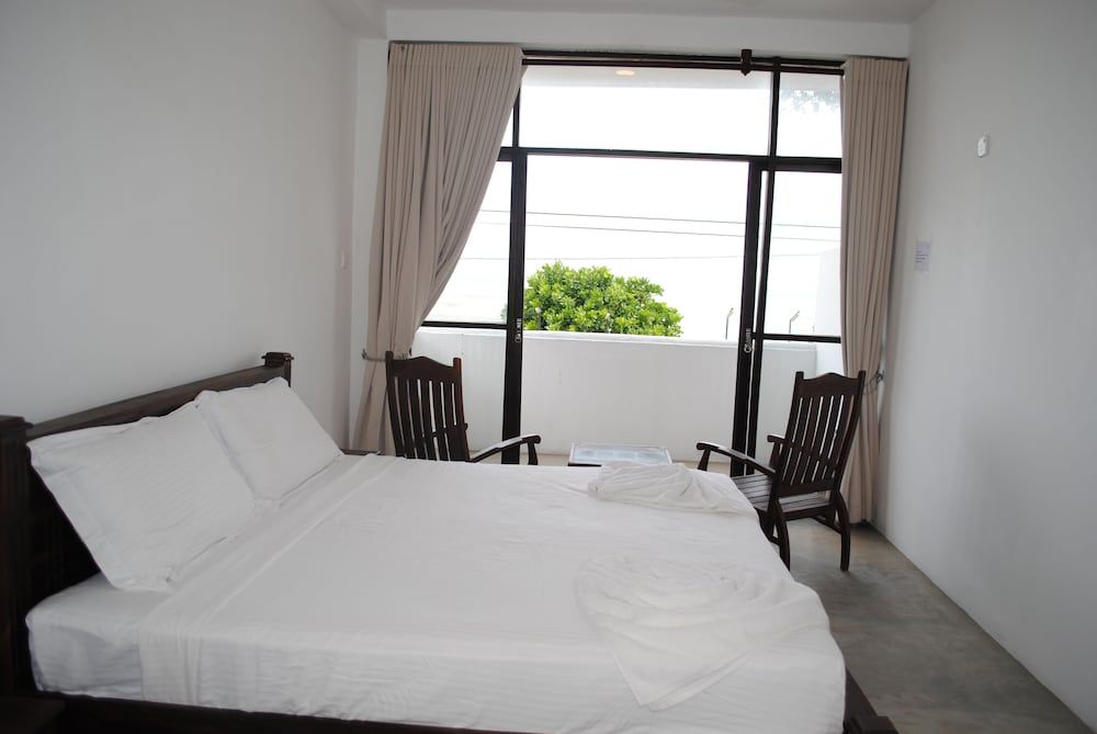 undefined Kaori Cafe and Villa 9