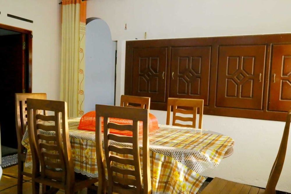 Villa-serenity Basic Villa, 2 Bedrooms, Kitchen, Beachside 5