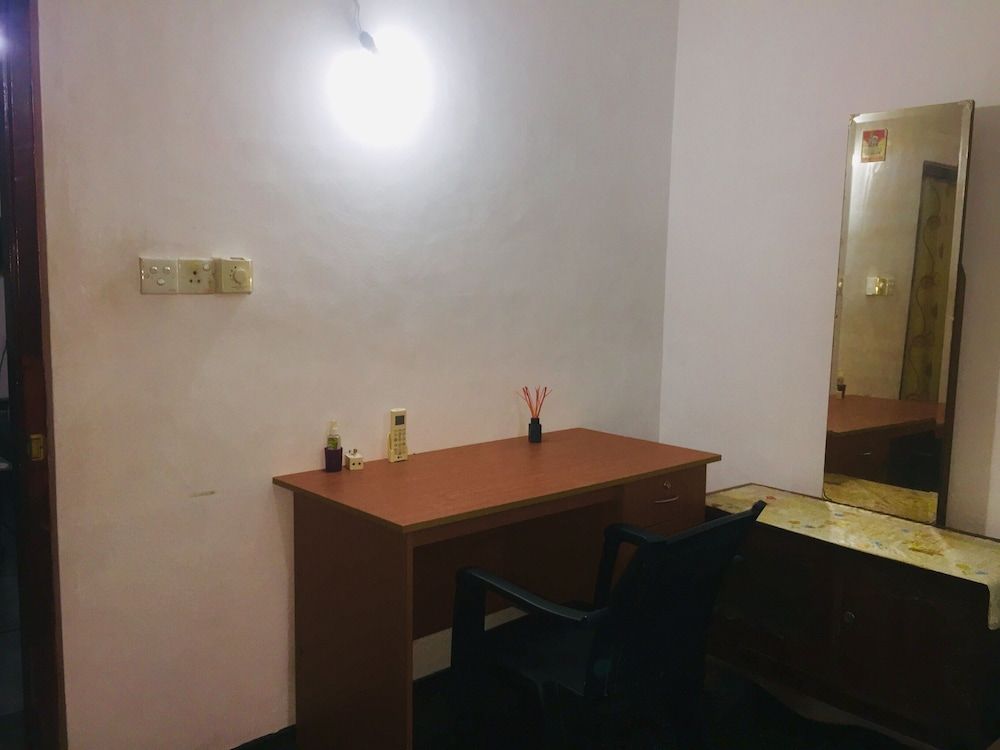 Villa-serenity Basic Villa, 2 Bedrooms, Kitchen, Beachside 10