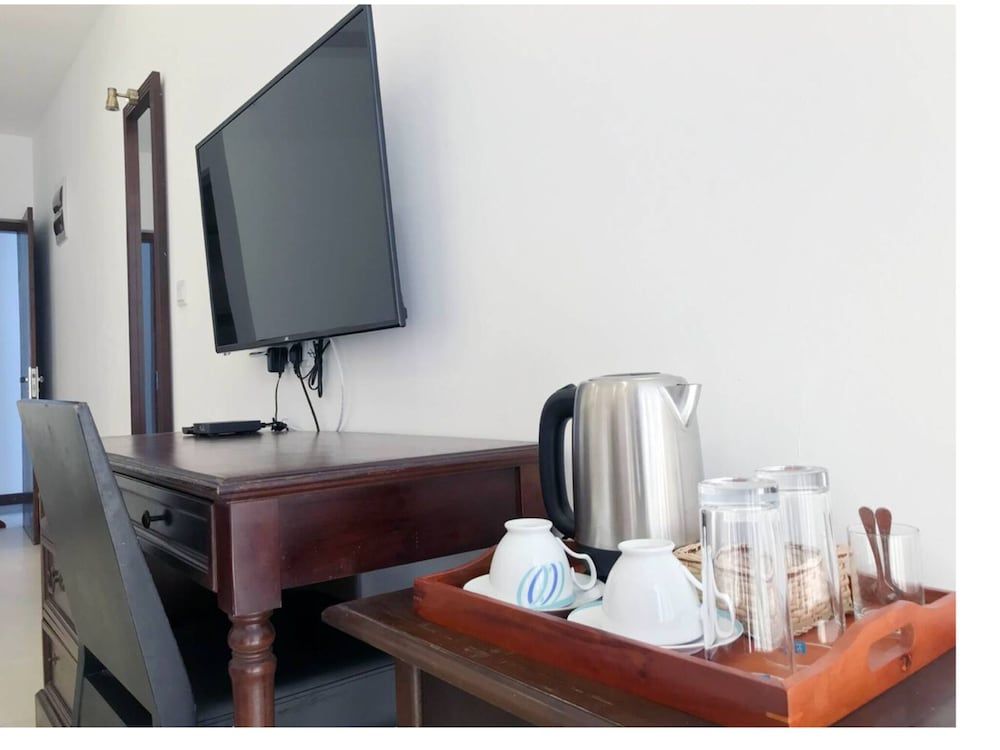 Bayfront Luxury Room 38