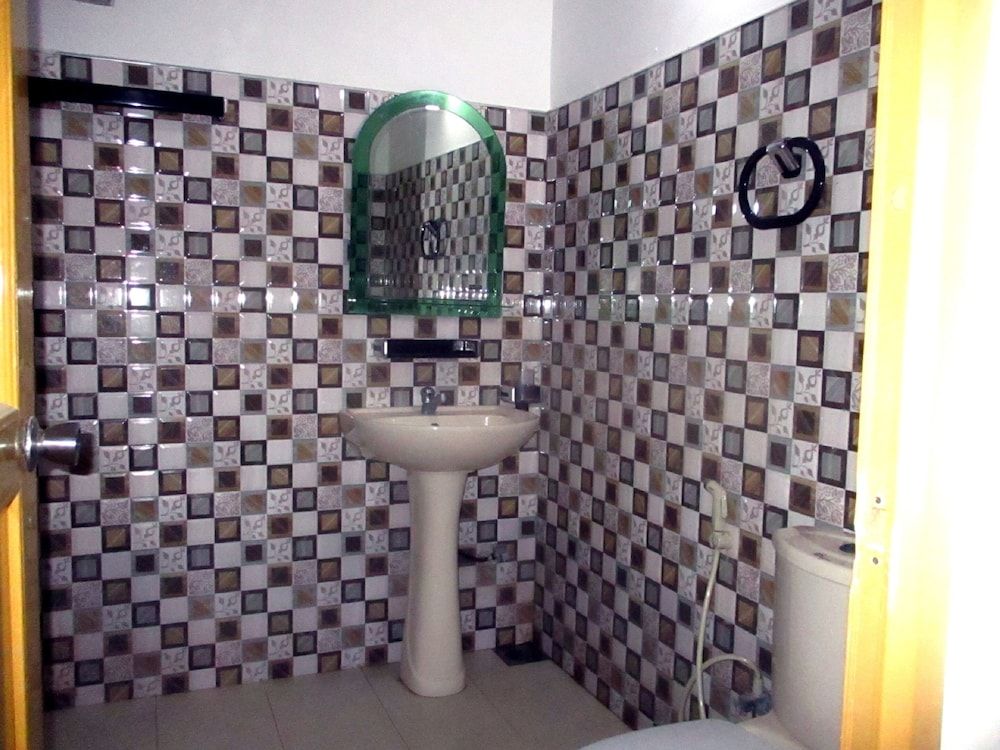 Summer Breeze Weligama Double Room, Private Bathroom 9