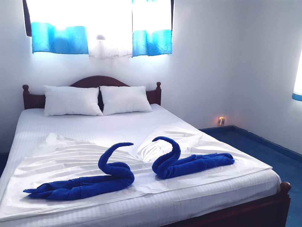 undefined Summer Breeze Weligama 10