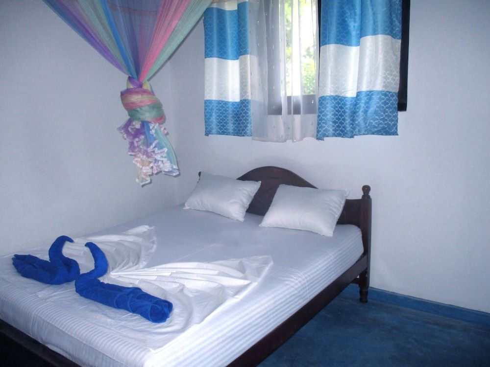 undefined Summer Breeze Weligama 9