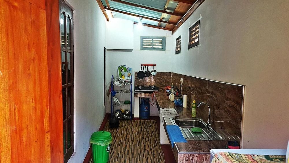 undefined 100 Step Beach White House 10