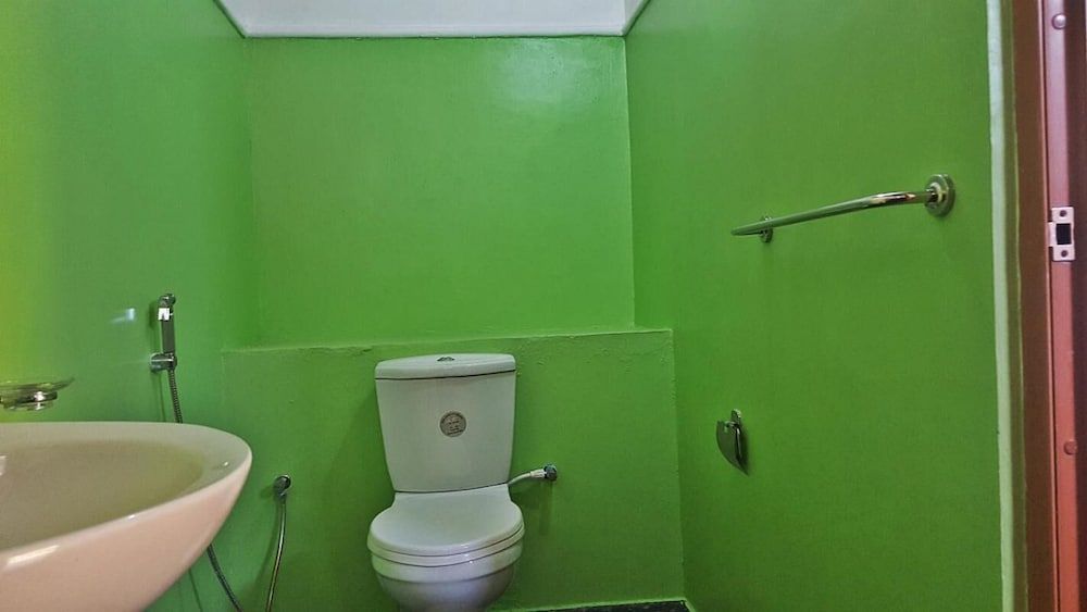 undefined 100 Step Beach White House 5