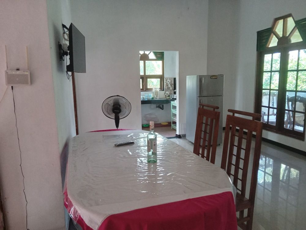 undefined Charming 2-bed Apartment in Weligama 7