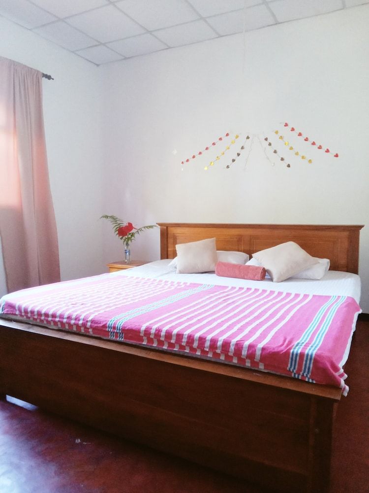 Charming 2-bed Apartment in Weligama Apartment 10