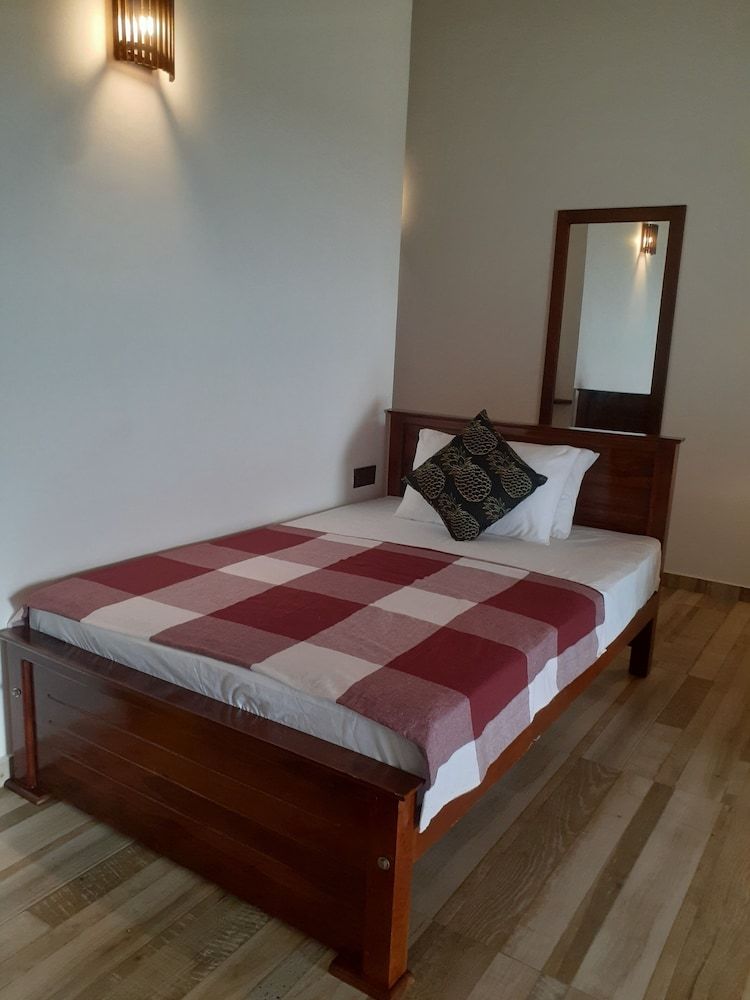 Namaste Nilaveli Standard Double Room 7