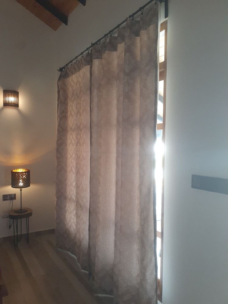 Namaste Nilaveli Standard Double Room 8