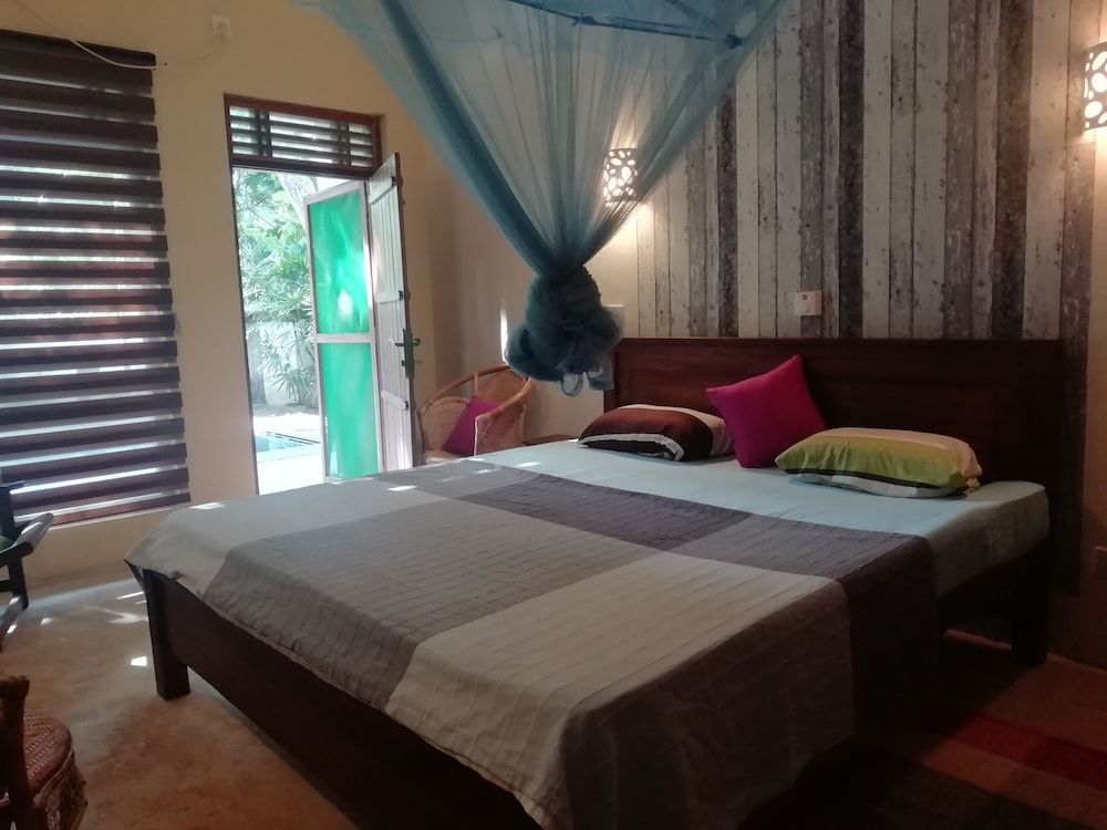 Standard Double Room, Pool View, Ground Floor