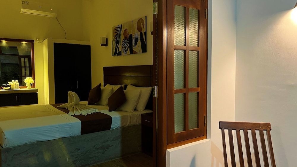 Sea Pink Residence Bentota Apartment, 2 Bedrooms, Accessible, Smoking 19