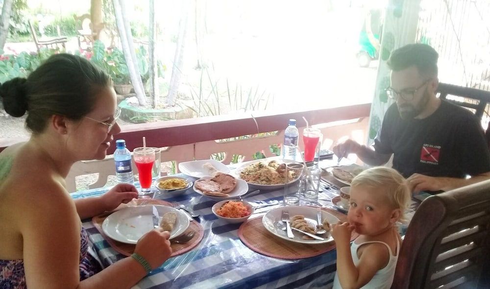 undefined The Green Garden 3