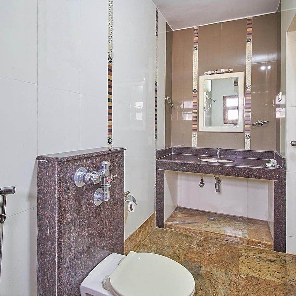 Green Coconut Resort Deluxe Room
