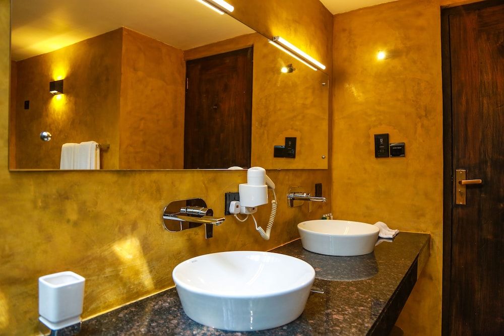 Liyya Water Villas Superior Room 10