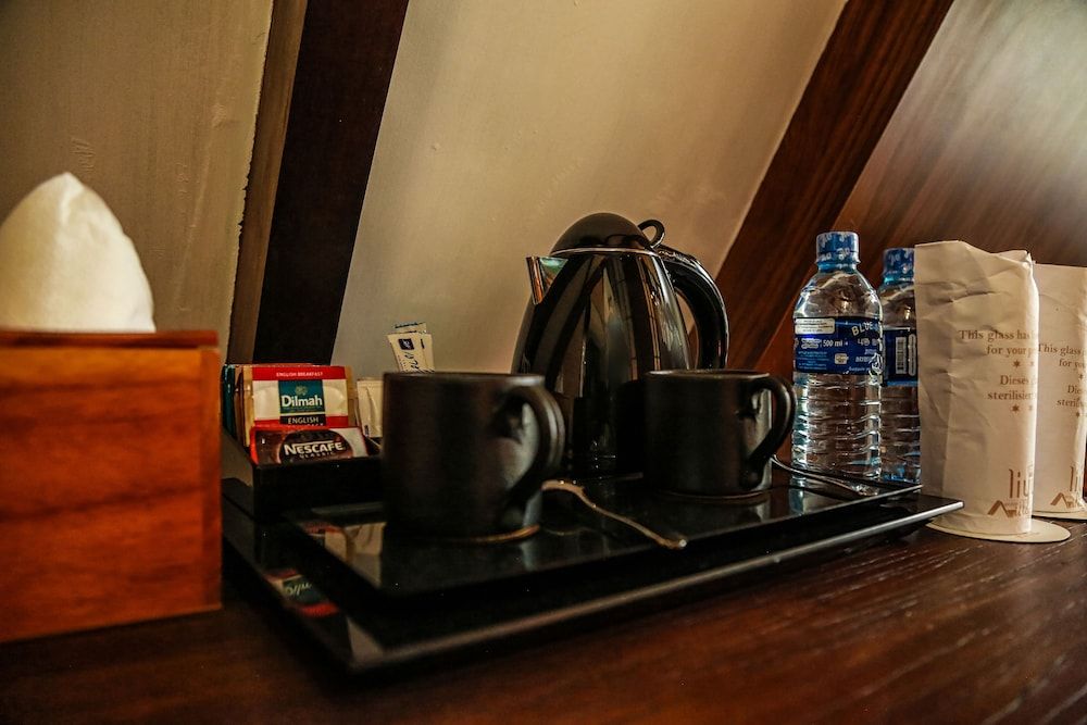 Liyya Water Villas Superior Room 7