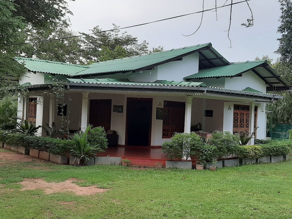 undefined priya homestay kandalama