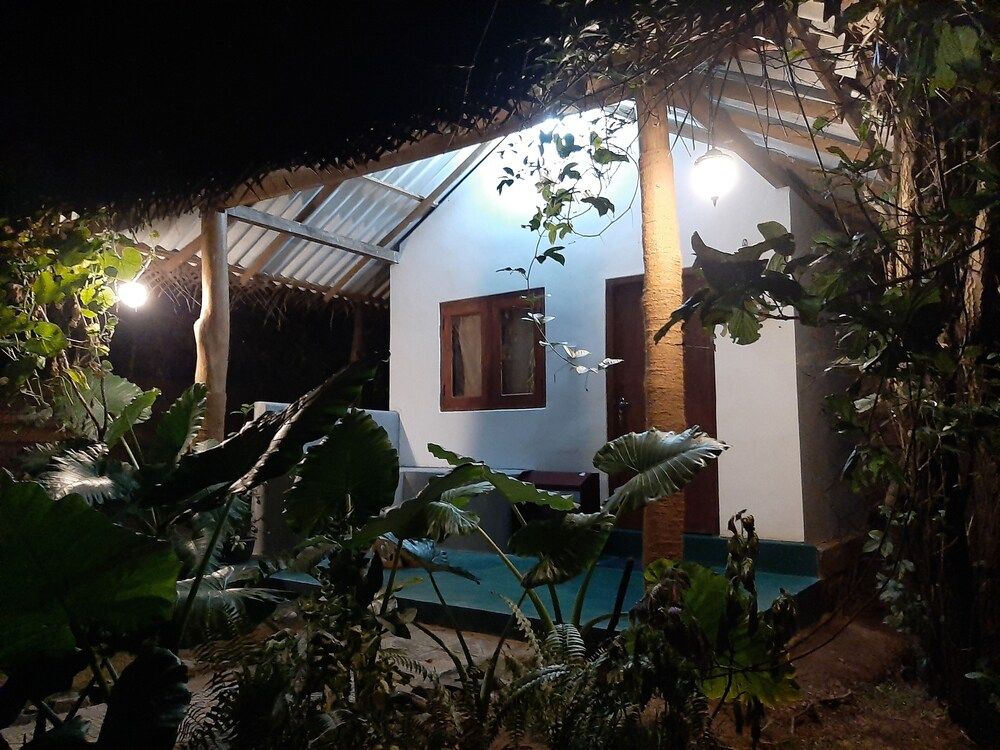 priya homestay kandalama Traditional Villa 12