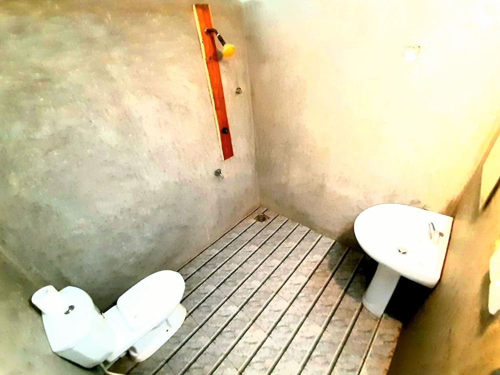 priya homestay kandalama Deluxe Villa, Non Smoking, Garden View 10