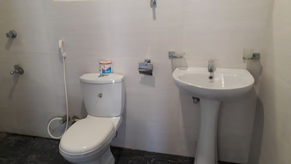 undefined Isiwara Paura Ayurvedic lodge 10