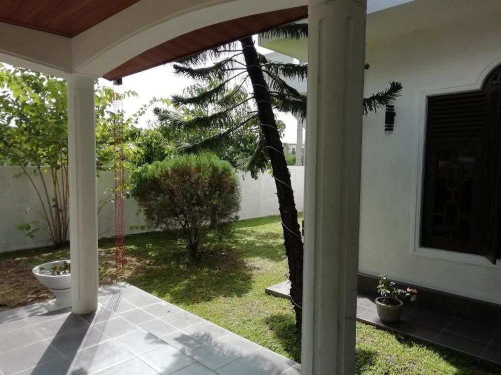 undefined Hotel New Eye 10