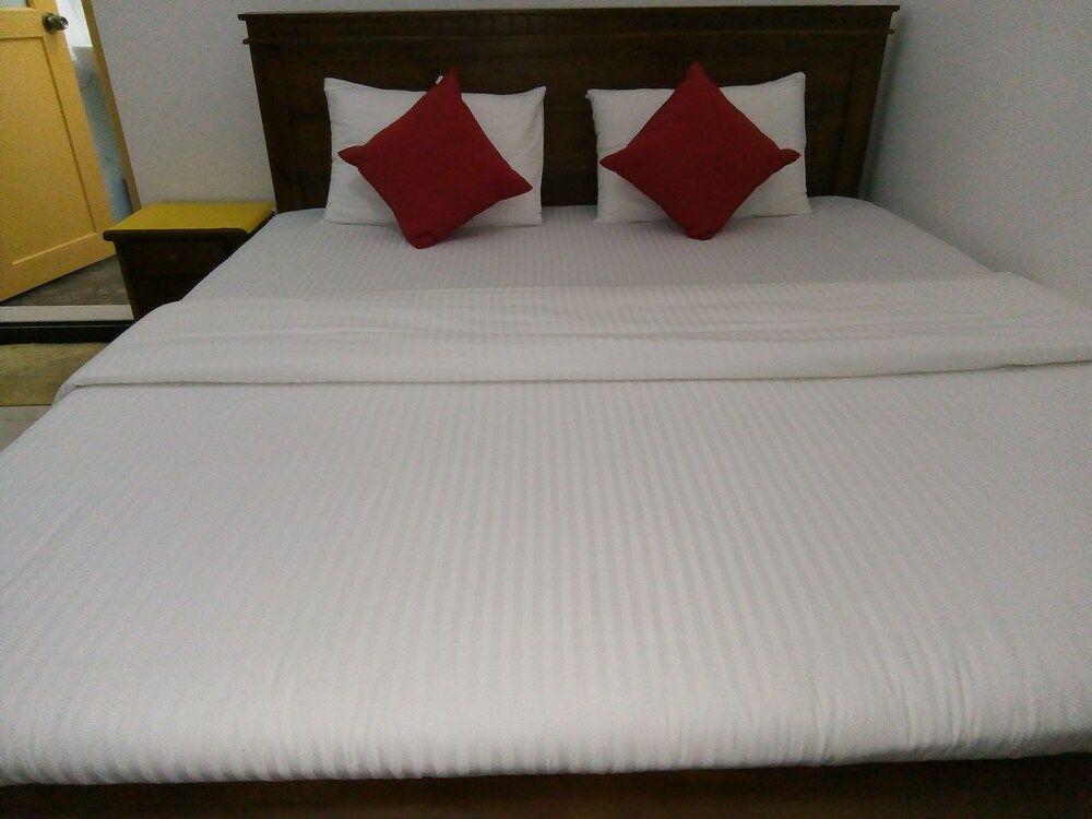 Deluxe Double Room, Non Smoking, Mountain View