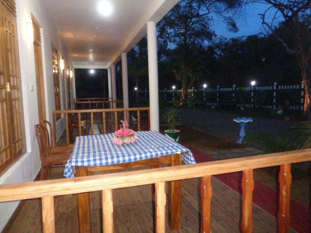 Jungle View Guest Triple Room with Air-con 10