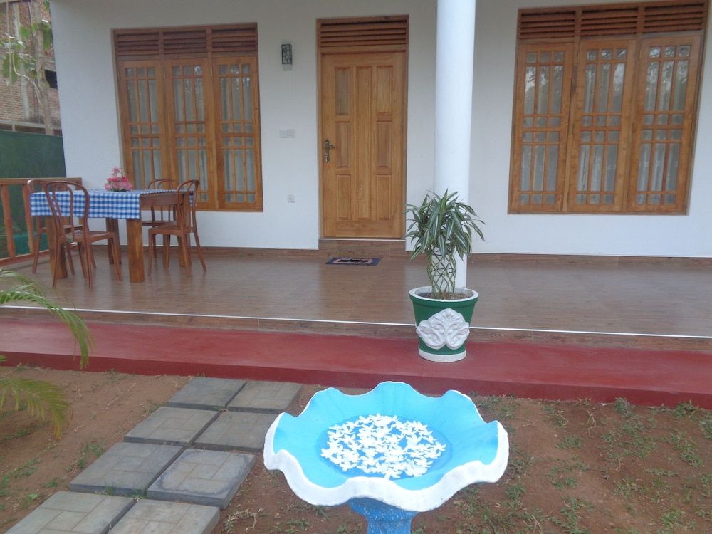 Jungle View Guest Triple Room with Air-con 9