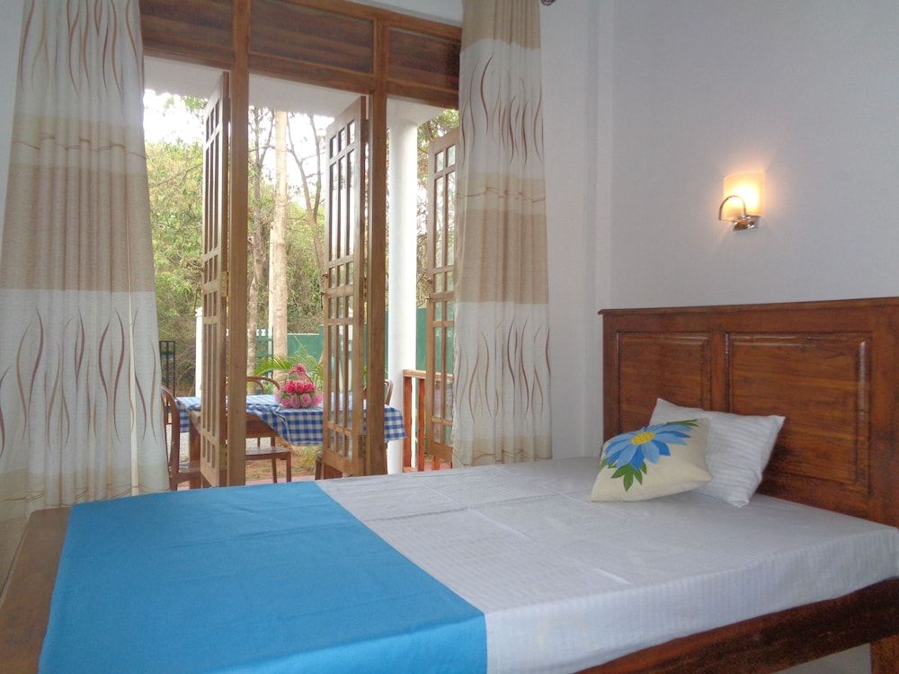Jungle View Guest Triple Room with Air-con 2