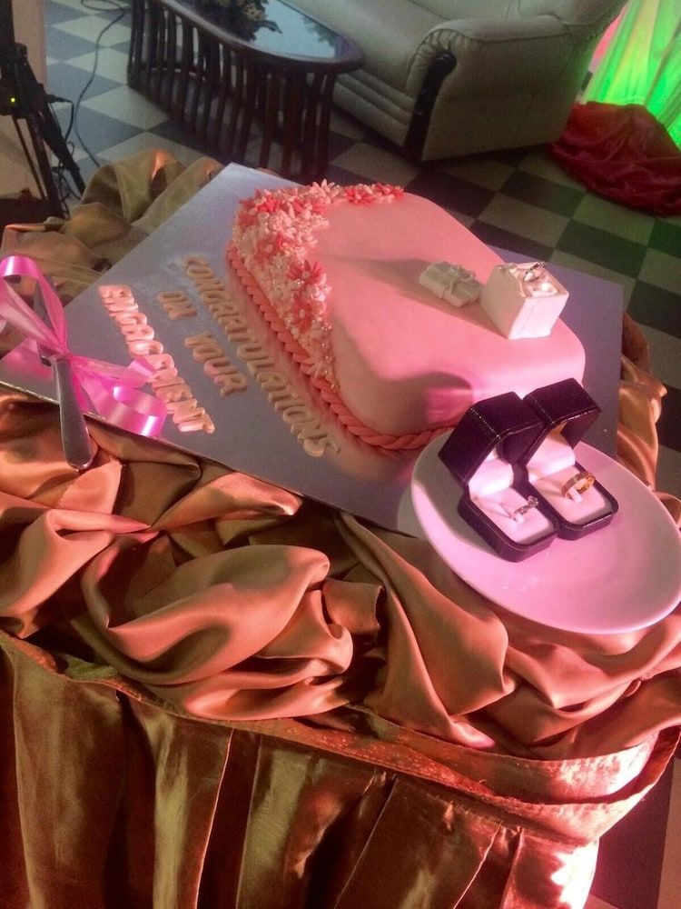 undefined Kandy Supreme Hotel 4