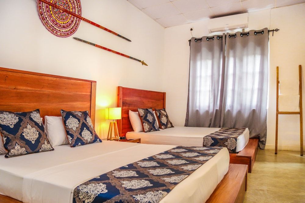 Mintaas Hotel Deluxe Quadruple Room, Multiple Beds, Mountain View 4