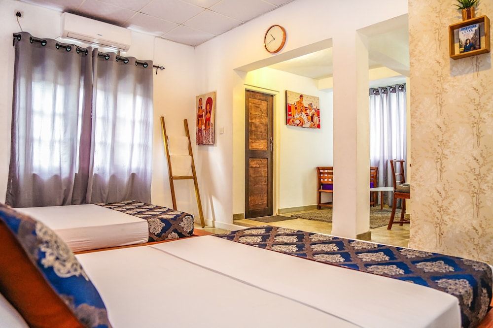 Mintaas Hotel Deluxe Quadruple Room, Multiple Beds, Mountain View 2