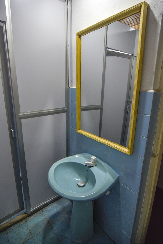 undefined Jay's Bunks-Kandy Hostel - Adults Only 3