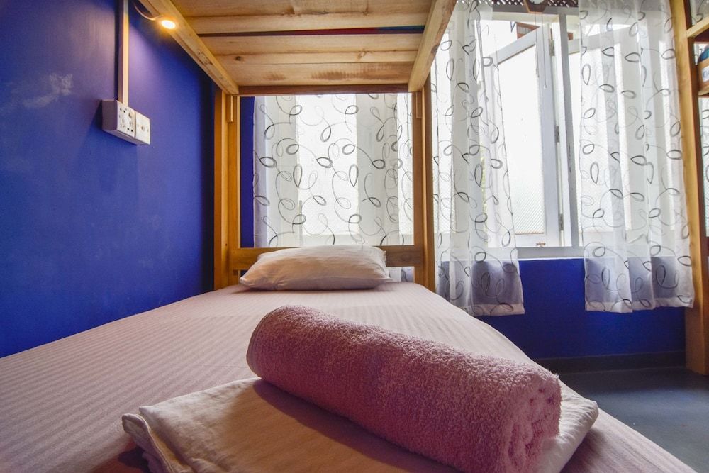 Jay's Bunks-Kandy Hostel - Adults Only 6-Bed Female Dormitory 6
