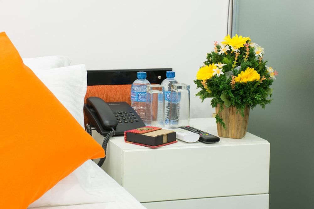 Avora Hotel Standard Double Room 7