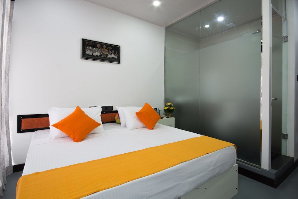 Avora Hotel Standard Double Room 3