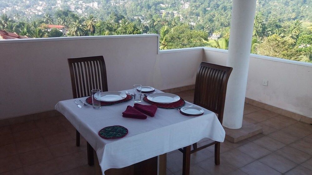 undefined Kandyan Family Villa 4