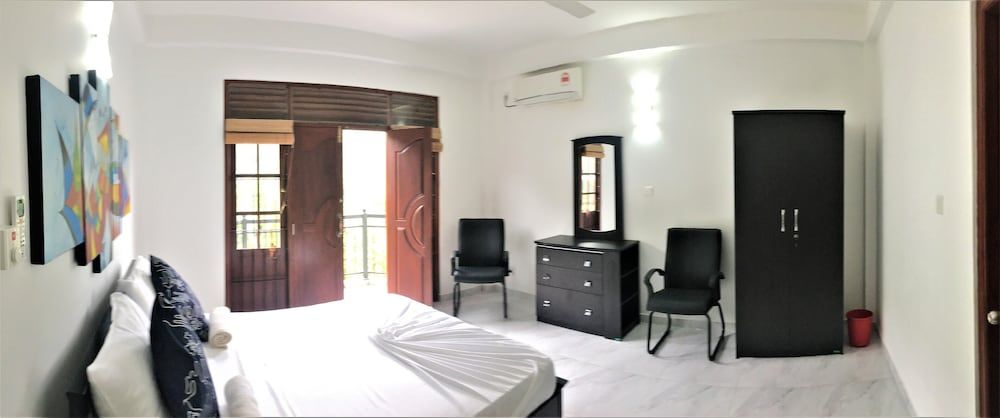 Slightly Chilled Forest Villa Double Room, 1 Queen Bed, Mountain View, Mountainside 5