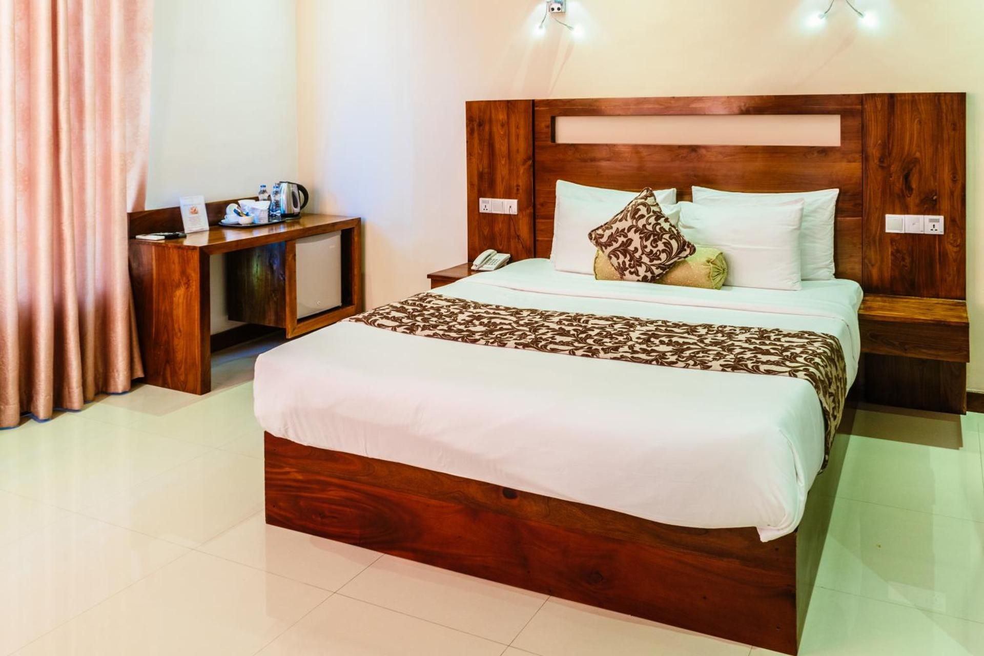 Rivendell Hotel Superior Double Room 3