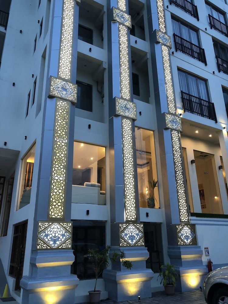 undefined Rivendell Hotel 3