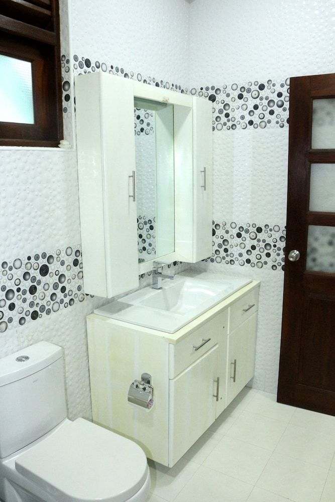 Soha Villa Kandy Super Deluxe Room 7