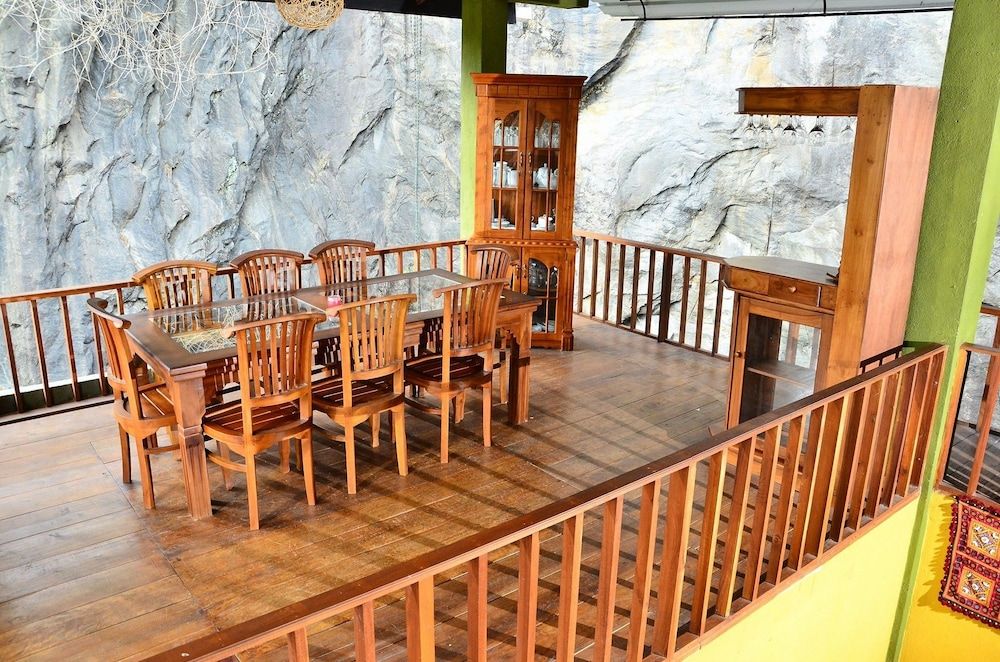 undefined Deer Point Hotel Kandy 5