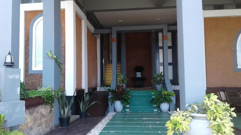 undefined Lawan One Kandy 2