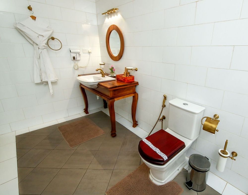 Castle Hill Bungalow Deluxe Double Room 8