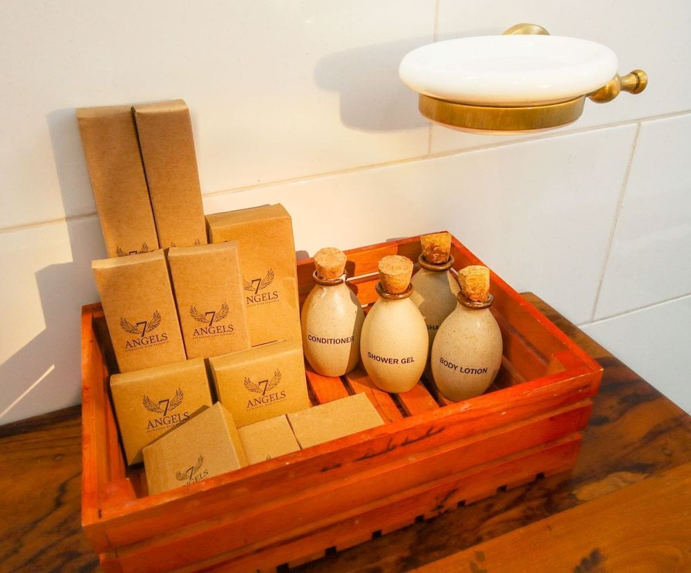 Castle Hill Bungalow Deluxe Double Room 13