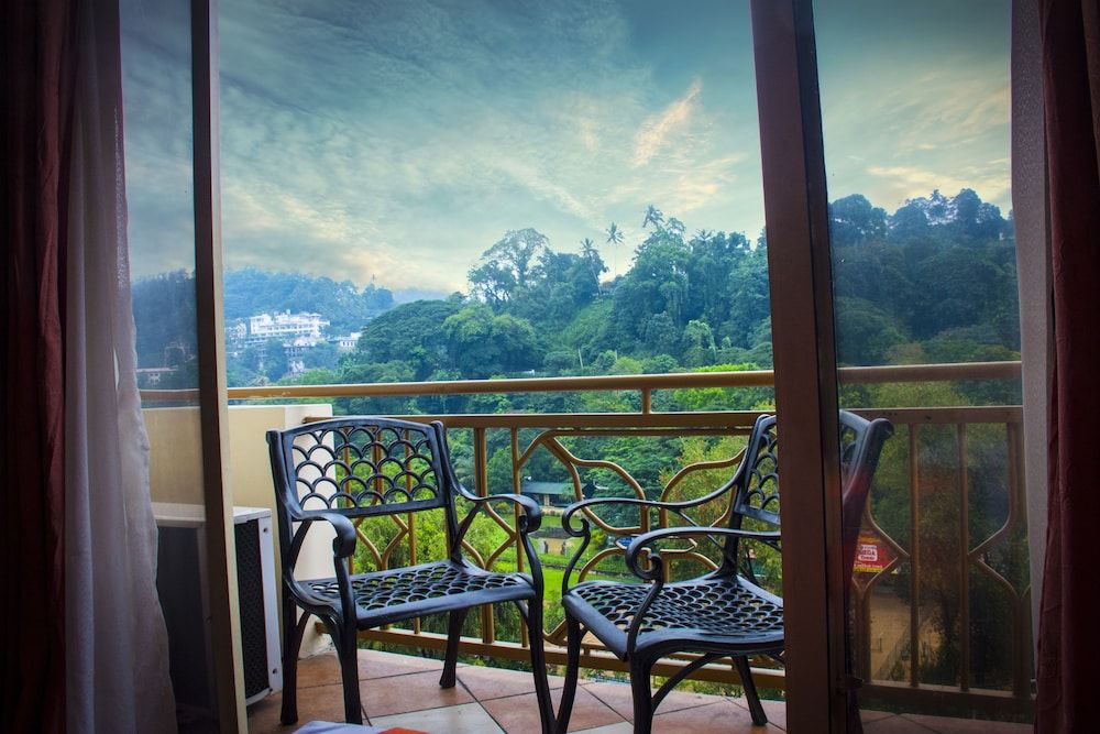 Hotel Lakefield Deluxe Double Room, 1 Bedroom, Non Smoking, Lake View 3