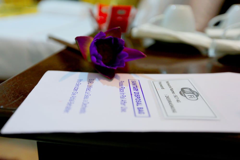 Hotel Mahaweli Spring Deluxe Double Room, Non Smoking, Lake View 4