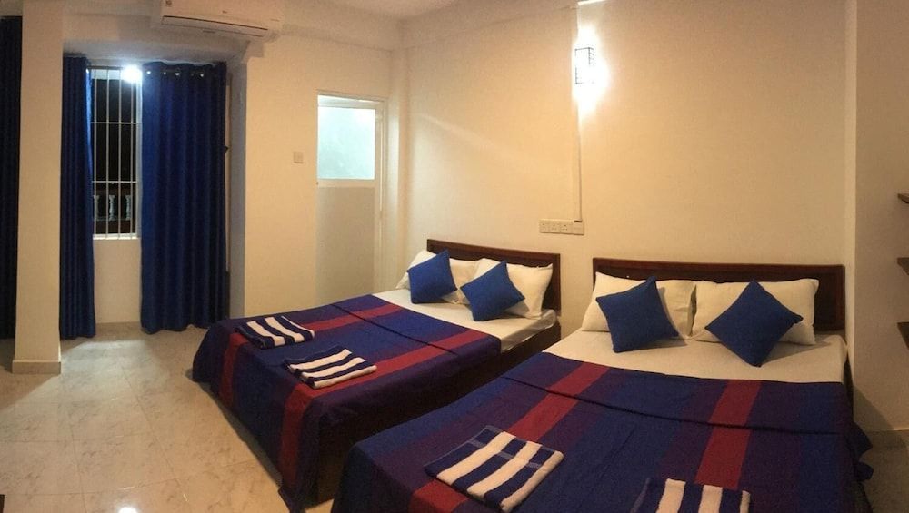 undefined Lake Corner Inn 8